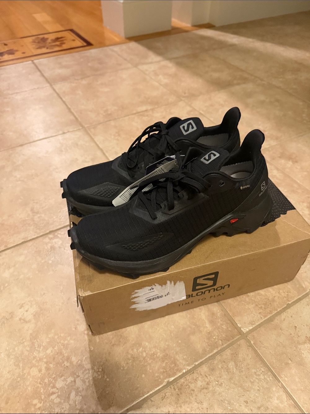 SALOMON women’s ALPHACROSS BLAST GTX  EnergyCell for Trail Running Sneakers - Picture 6 of 16